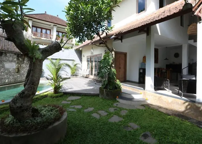 Villa Oasis: - Casa Tepi Kali 2 *
